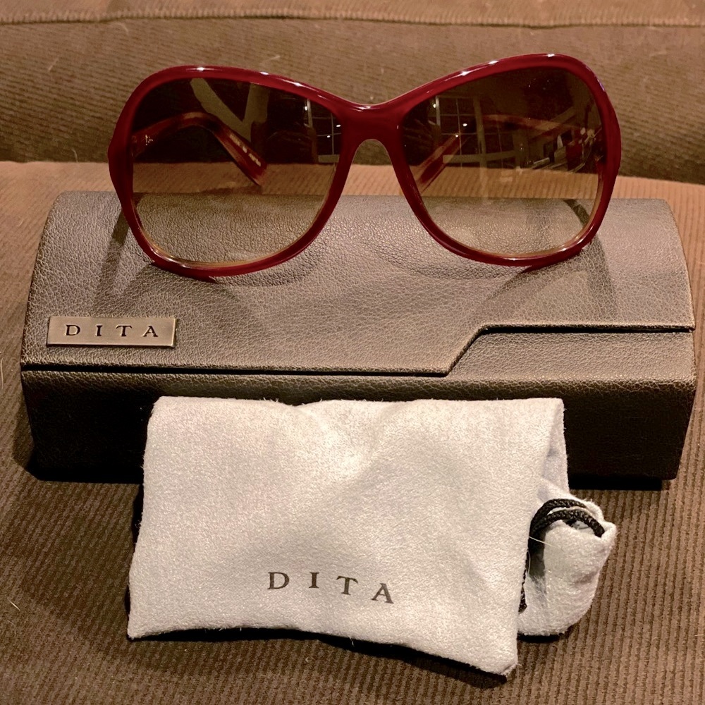 DITA “Lotus” Sunglasses, maroon/tortoise!